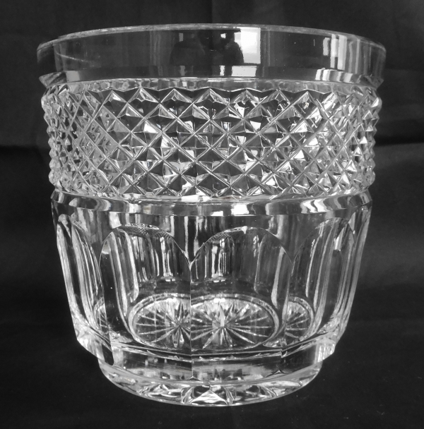 Detail — St Louis crystal ice bucket / planter, Trianon pattern