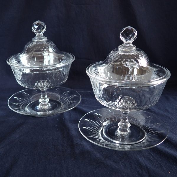 Detail — Pair of Baccarat crystal drageoirs / candy boxes, Champigny Richelieu pattern