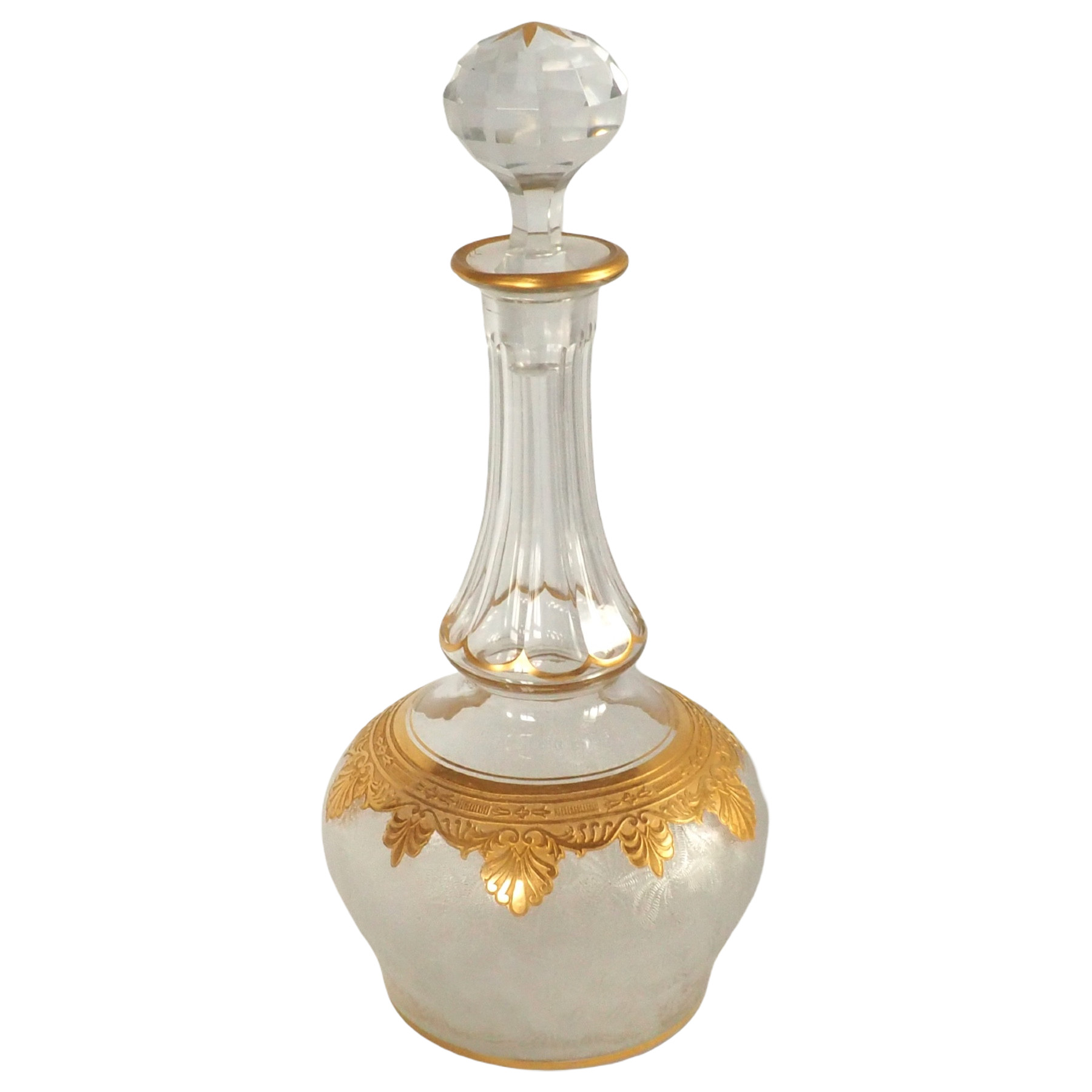 St Louis crystal liquor bottle enhanced with fine gold - Empire style - Nelly pattern