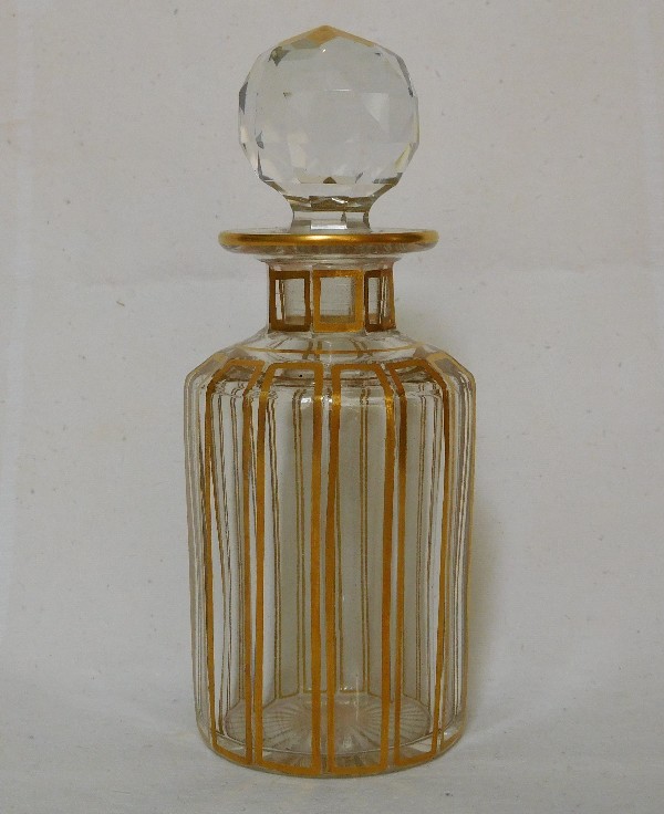 Detail — Small Baccarat crystal perfume bottle gilt with fine gold - 13,8cm