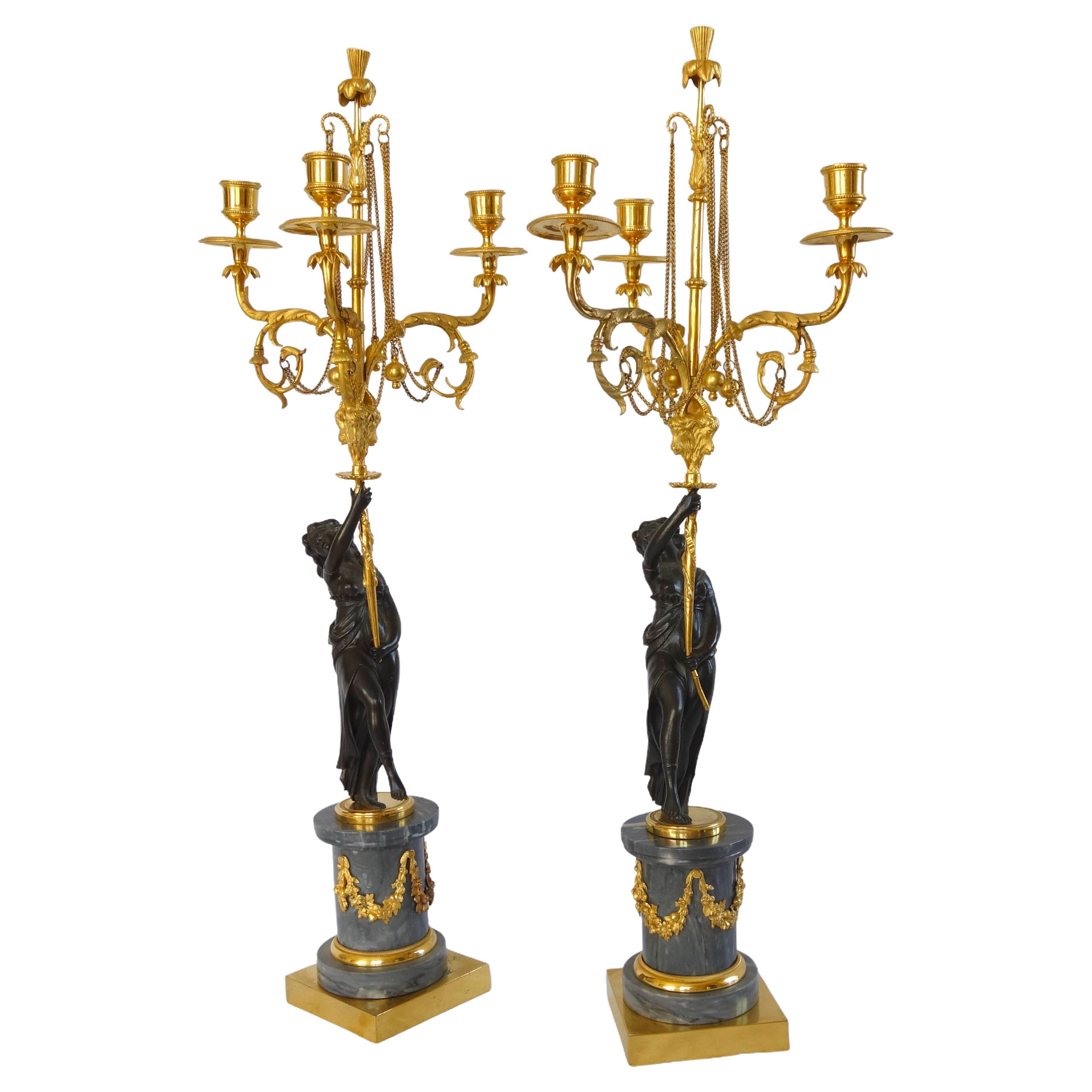 Paire de candélabres en marbre bleu turquin, bronze ciselé & doré au mercure d'époque Louis XVI
