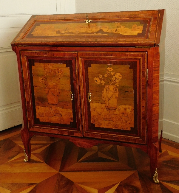 Détail — Topino : bureau de pente d'époque Transition en marqueterie - estampillé