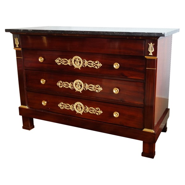 Marcion (attribuée à) : commode en acajou et bronze doré d'époque Empire