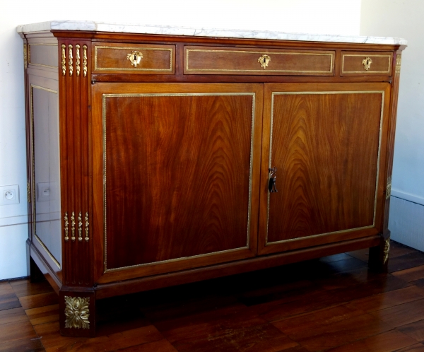 Detail — Conrad Mauter : large mahogany and ormolu sideboard, Louis XVI period, late 18th century