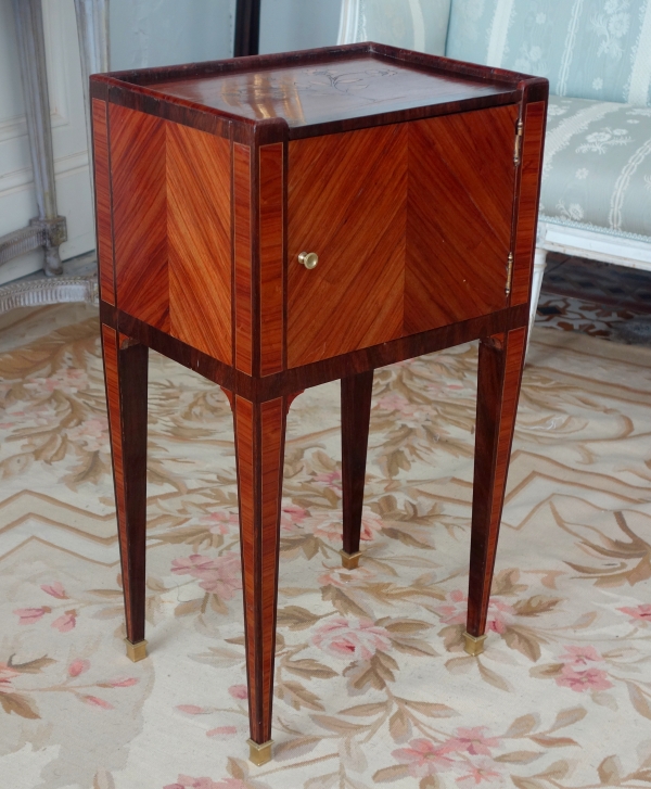 Detail — Louis XVI rosewood marquetry bedside table or living room center table - 18th century