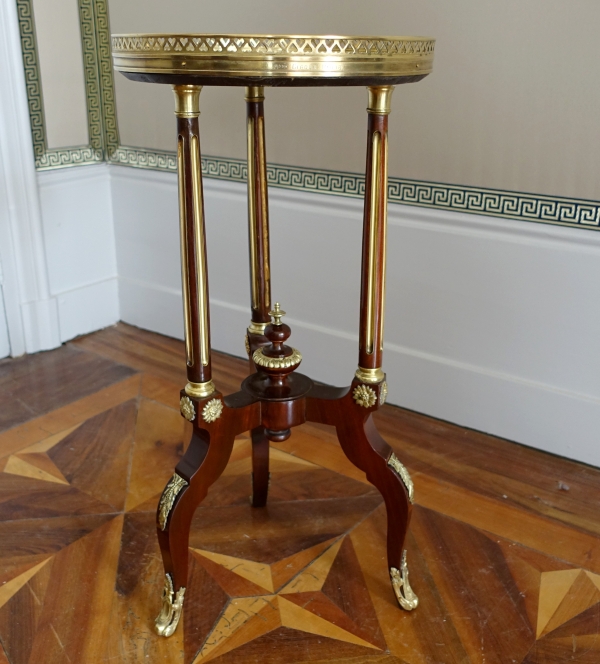 Détail — Alphonse Giroux à Paris : guéridon de style Louis XVI en acajou