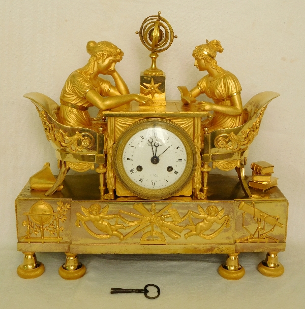 Détail — Pendule la leçon d'astronomie d'Après Reiche Claude Galle & Grand Girard, bronze doré, époque Empire
