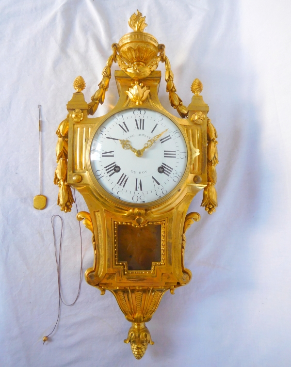 Detail — 18th century ormolu decorative clock signed Lepine & Osmond - Louis XVI production