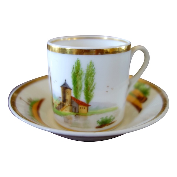 Empire Paris porcelain coffee cup enhanced with fine gold - 19th century circa 1820