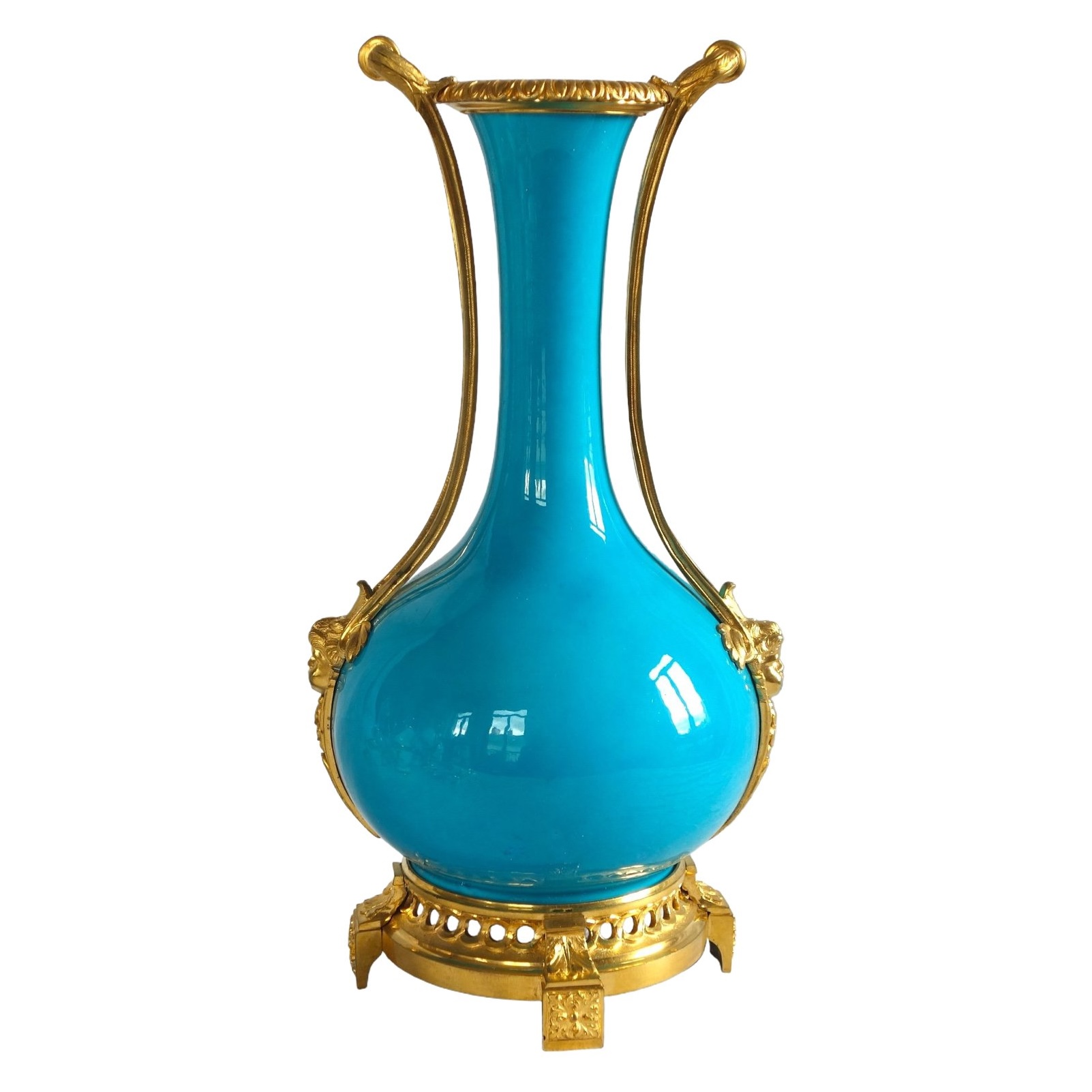 Grand vase d'ornement Louis XVI en porcelaine turquoise et bronze doré