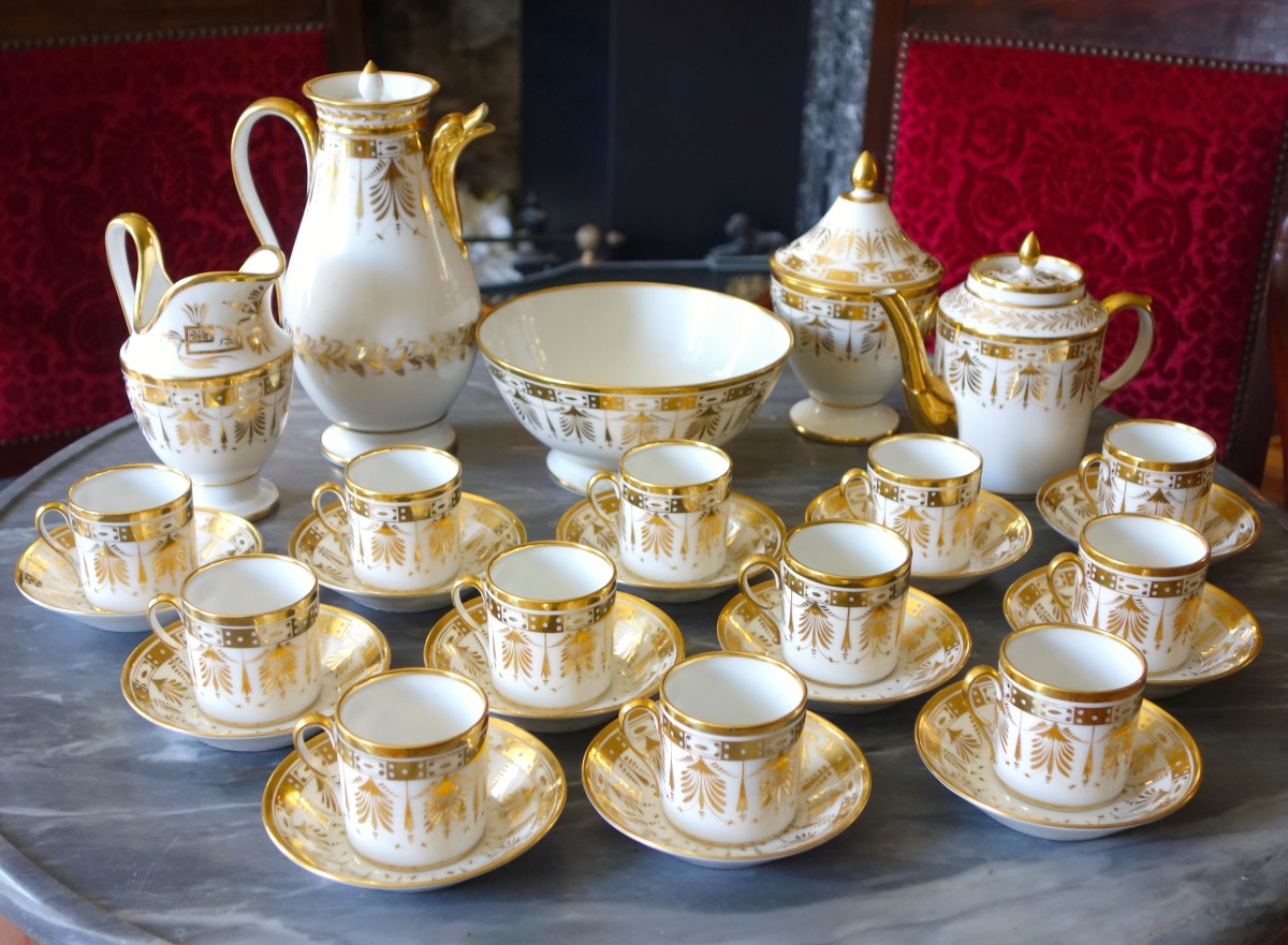 Détail — Service à café complet pour 12 en porcelaine de Paris dorée or fin - époque Empire - 17 pièces