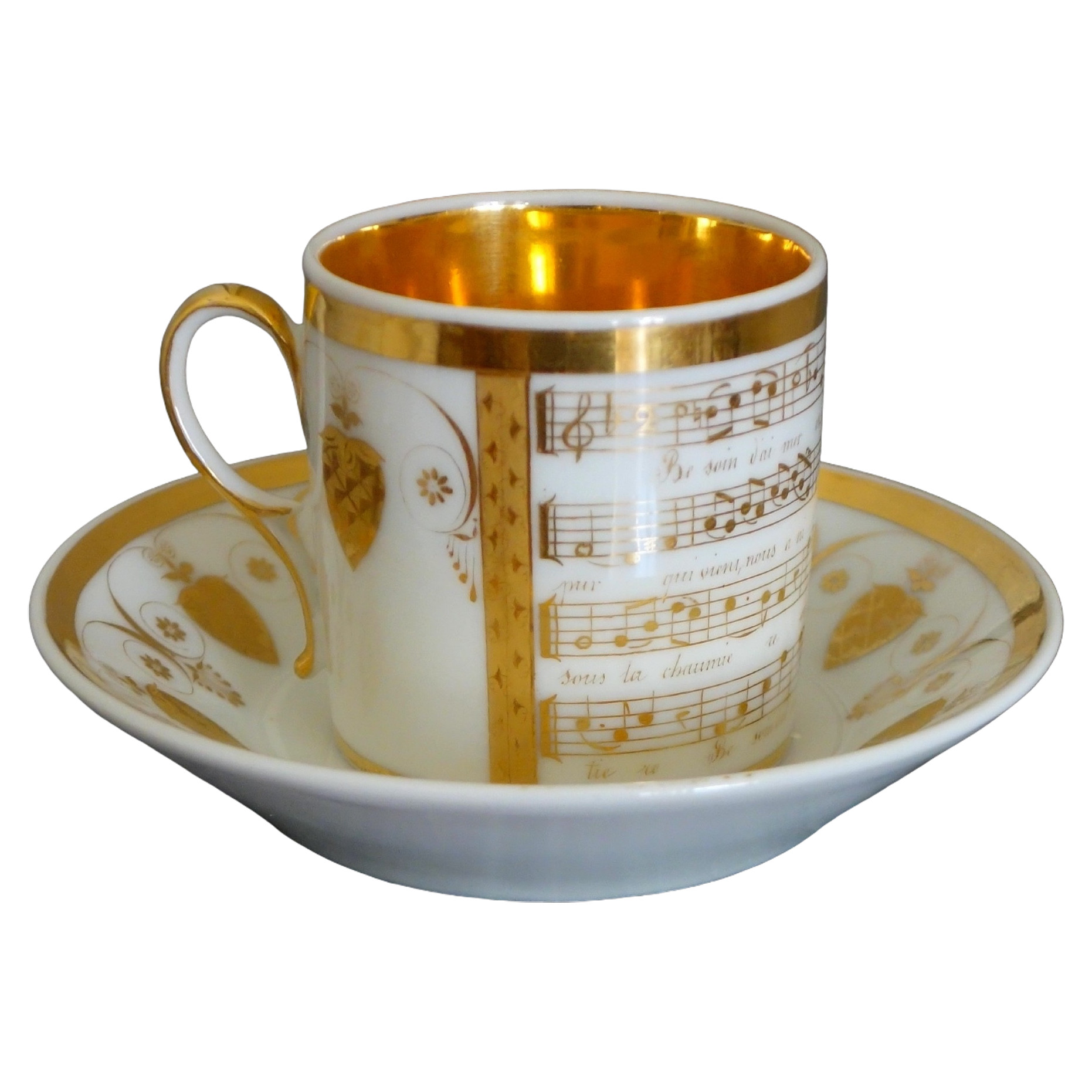 Tasse musicale d'époque Empire en porcelaine de Paris blanche et or - début XIXe siècle