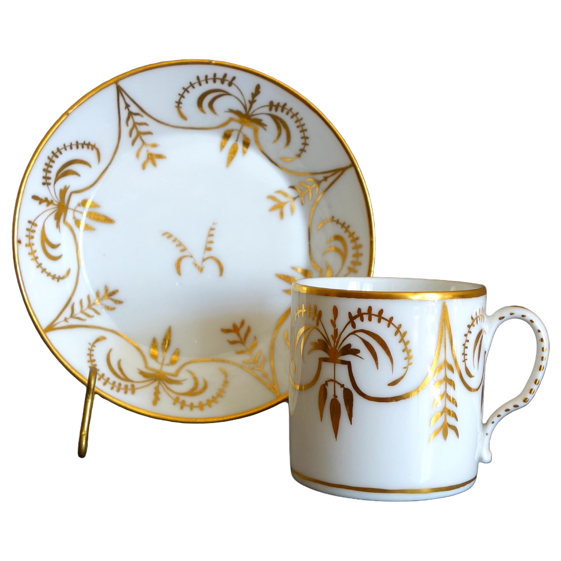 Tasse litron d'époque Consulat attribuée à Darte - porcelaine blanche et or