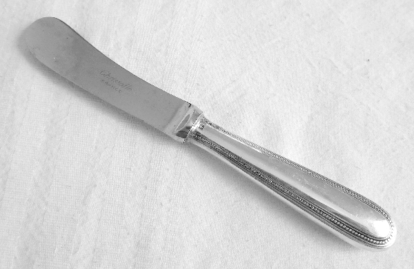 Detail — Christofle silver-plated butter knife, Perles pattern