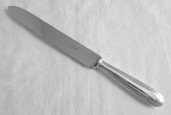 Detail — Christofle silver-plated serving knife, Perles pattern