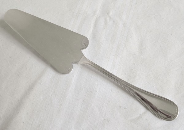 Detail — Christofle silver-plated pie server, Albi pattern