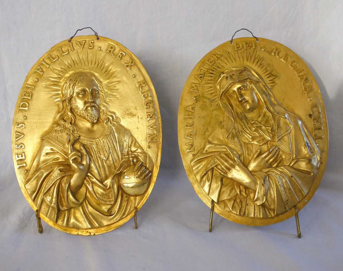 Detail — Pair of devotion ormolu plaques picturing Jesus and Virgin Mary - Louis XIV style