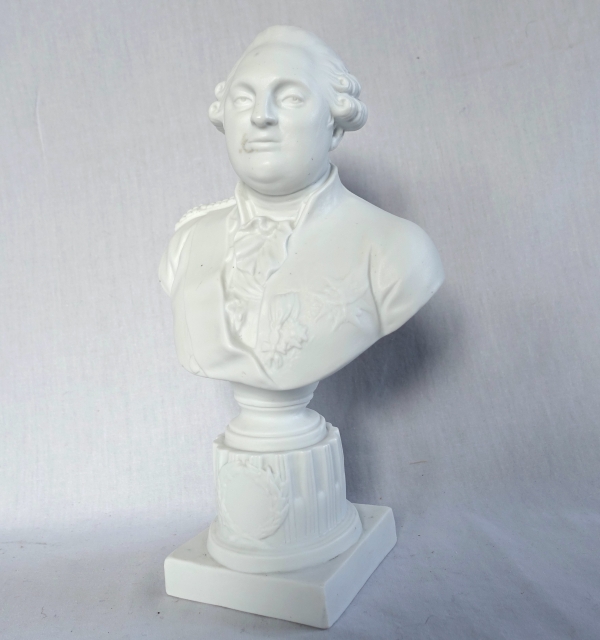 Detail — Porcelain biscuit bust featuring King Louis XVI after Boizot's work