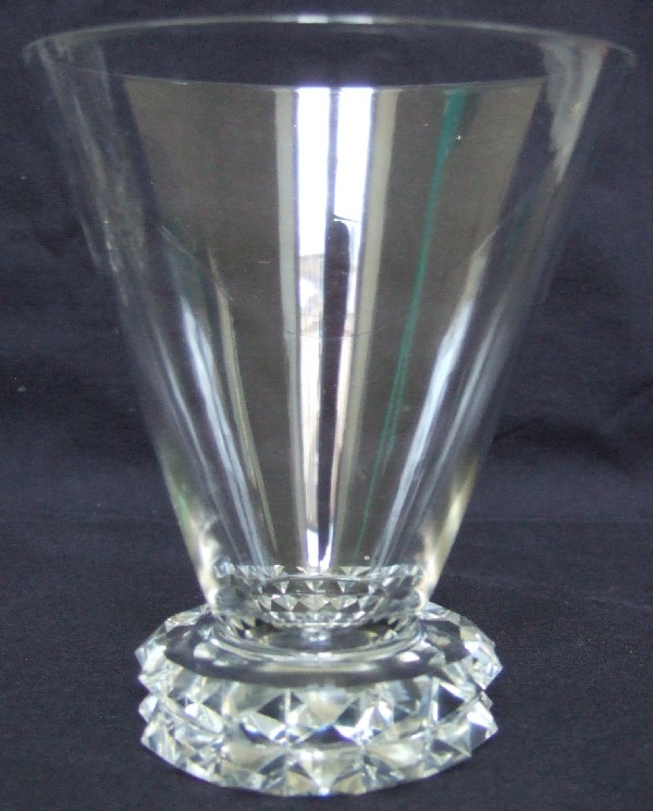 Détail — Verre à vin blanc ou porto en cristal de St Louis, modèle Diamant - 7,6cm