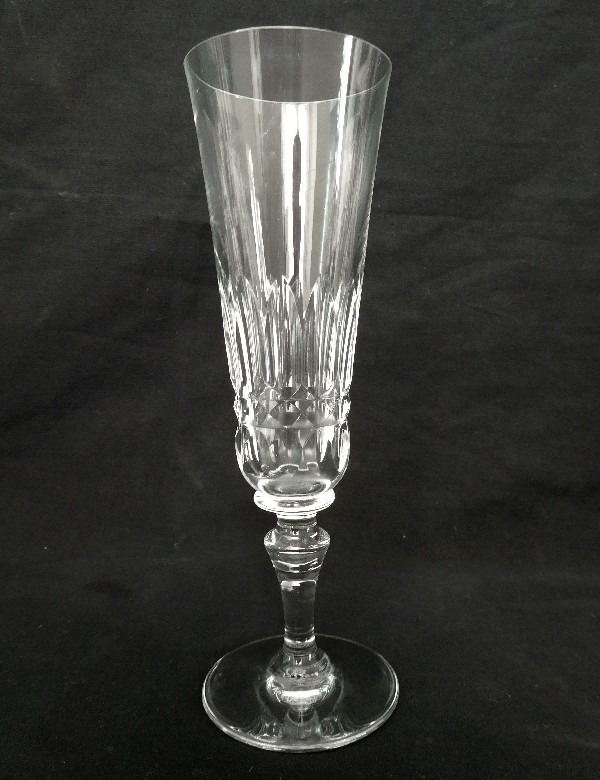 Detail — Baccarat crystal champagne glass / sherbet, Piccadilly pattern (straight) - signed