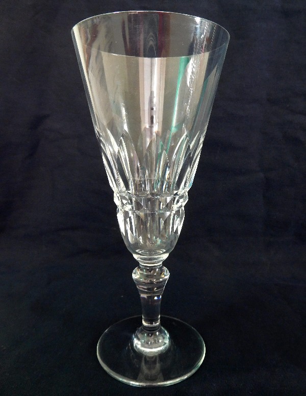 Détail — Flûte à champagne en cristal de Baccarat, modèle Piccadilly - signée
