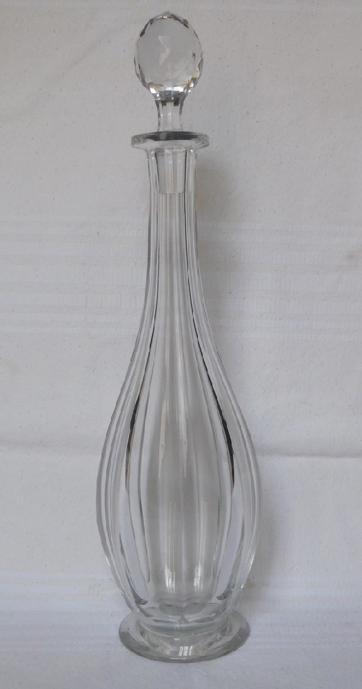 Détail — Grande carafe à vin en cristal de Baccarat, modèle Malmaison