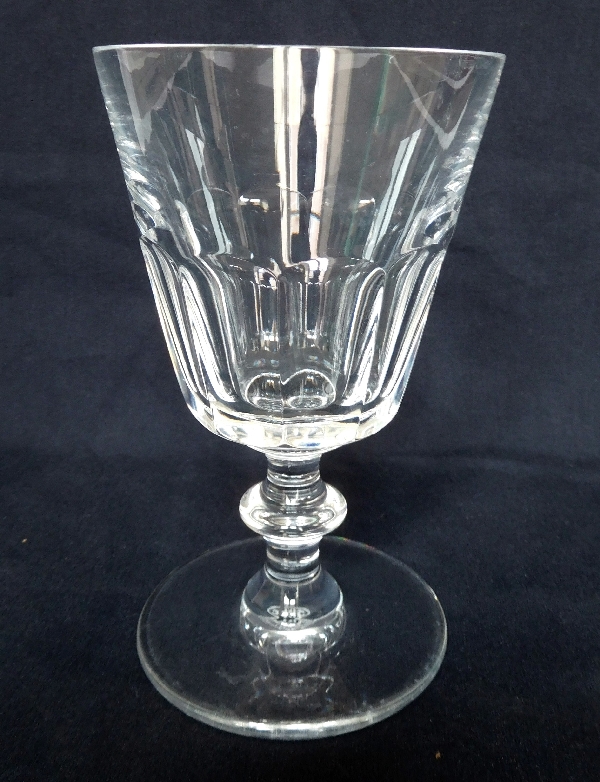 Détail — Verre à vin blanc en cristal de Saint Louis, modèle Caton - 11,3cm - signé