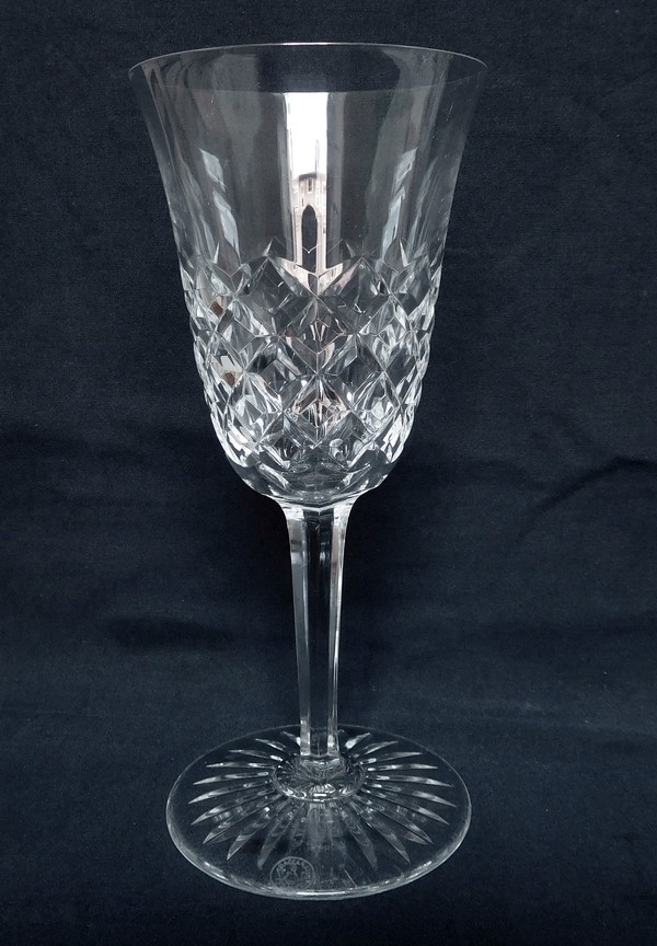 Detail — Baccarat crystal water glass, Burgos pattern - signed - 18.3cm