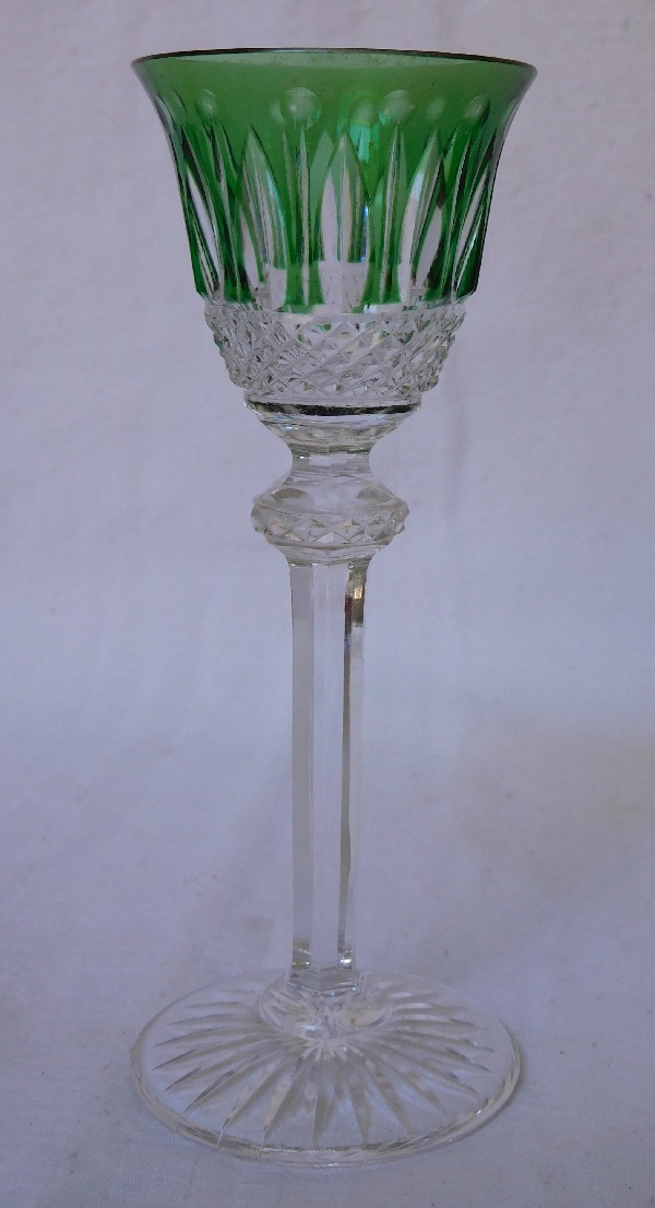 Detail — St Louis crystal liquor glass, Tommy pattern; green overlay crystal - 13.4cm