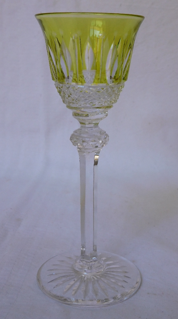 Detail — St Louis crystal liquor glass, Tommy pattern, light green overlay crystal - 13.4cm