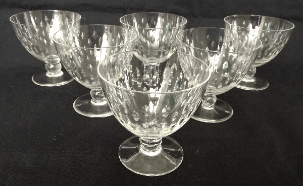 Detail — Baccarat crystal wine glass, Paris pattern - 7cm - signed