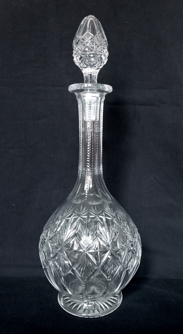 Detail — St Louis crystal wine decanter, Gavarni pattern - signed