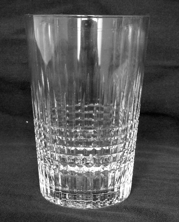 Détail — Gobelet / verre à bière en cristal de Baccarat, modèle Nancy - 10,6cm - signé