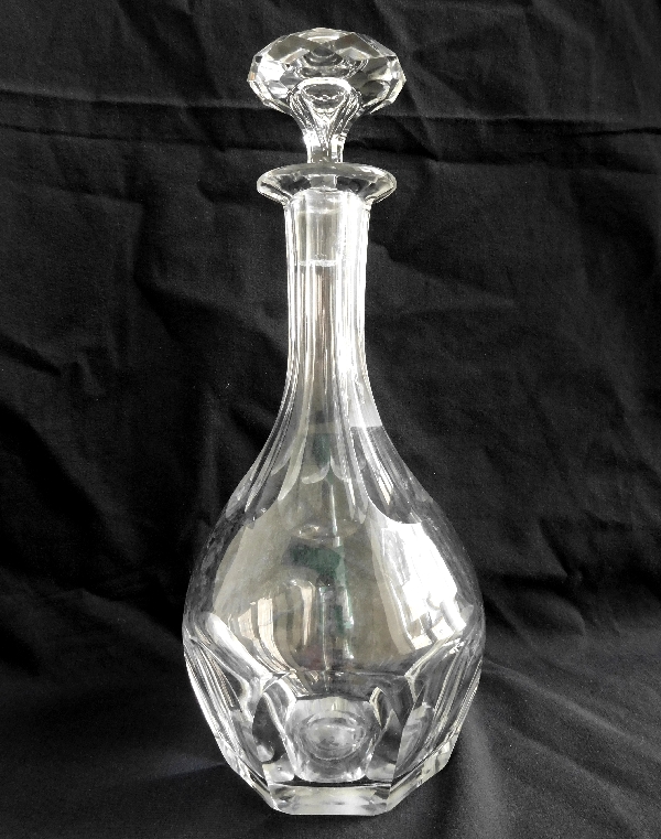 Détail — Carafe à vin en cristal de Baccarat, modèle Malmaison