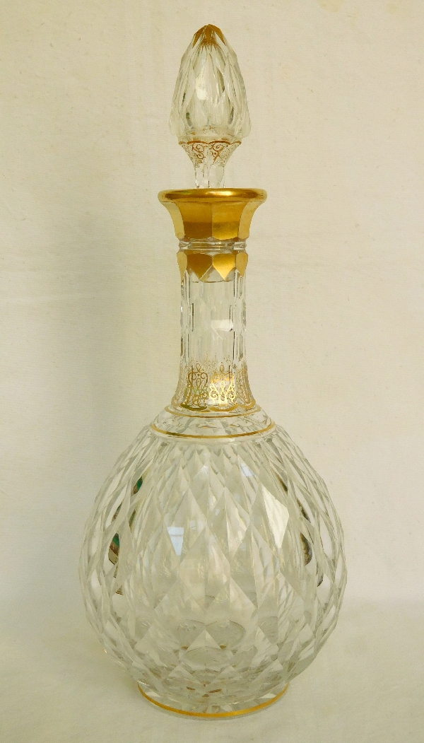 Détail — Carafe en cristal de Baccarat, modèle Juvisy (service Officiel De l'Elysée) rehaussé à l'or fin - étiquette d'origine