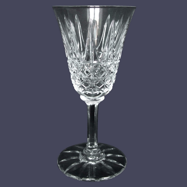 Verre à eau en cristal de St Louis, modèle Tarn - 16,2cm - signé