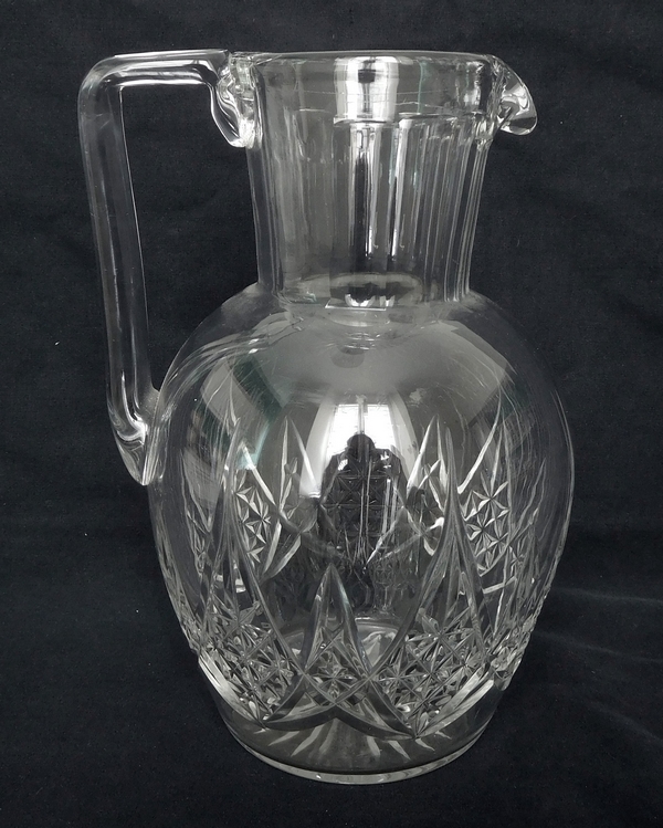 Détail — Pichet / broc / carafe à eau en cristal de Baccarat, modèle Epron