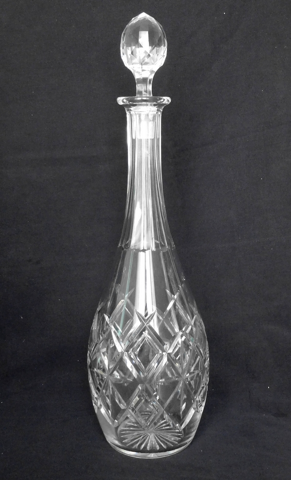 Detail — Baccarat crystal wine decanter, shape 11432, cut crystal pattern 12464