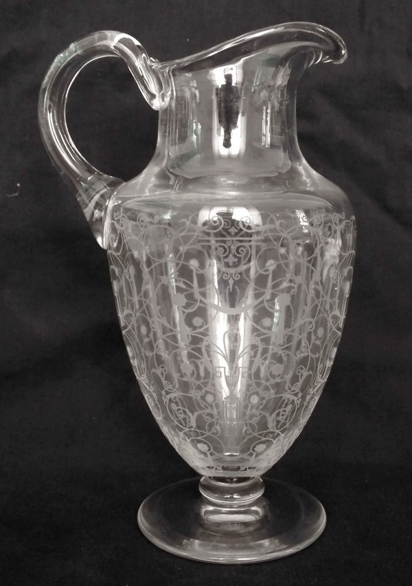 Détail — Carafe à eau / pichet / broc en cristal de Baccarat, modèle Michelangelo (Michel Ange)