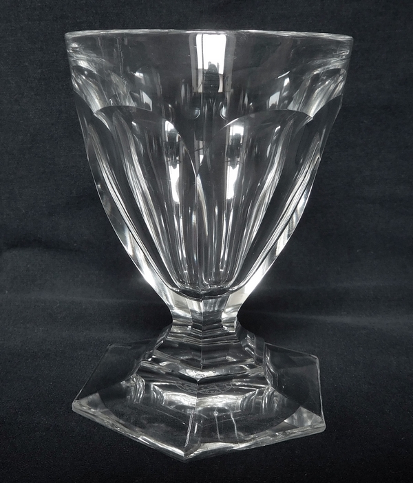Detail — Baccarat crystal wine glass, Bourbon pattern - 9cm - signed