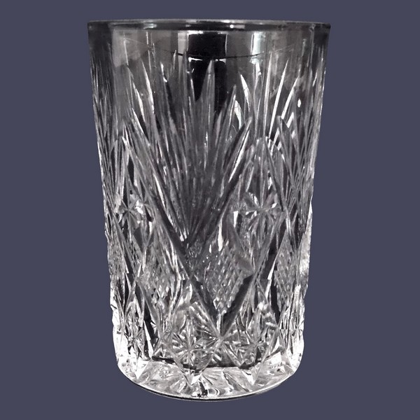 Gobelet / verre à vin ou porto en cristal taillé de St Louis, modèle Gavarni - 8cm