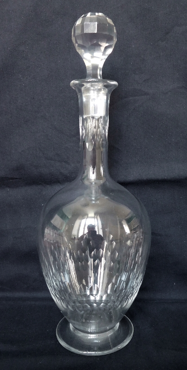 Detail — Baccarat crystal wine decanter, Richelieu pattern - 30cm