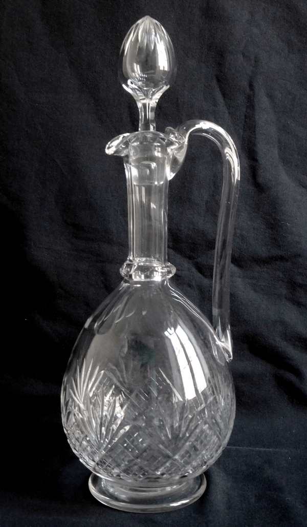 Detail — Baccarat crystal ewer / water bottle, Douai pattern