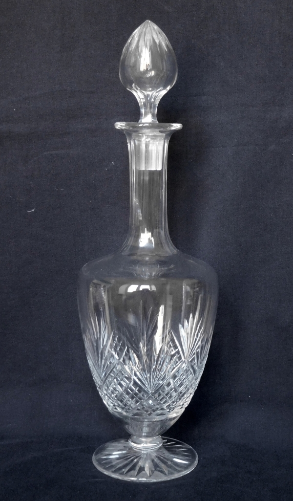 Detail — Baccarat crystal wine decanter, Douai variant pattern