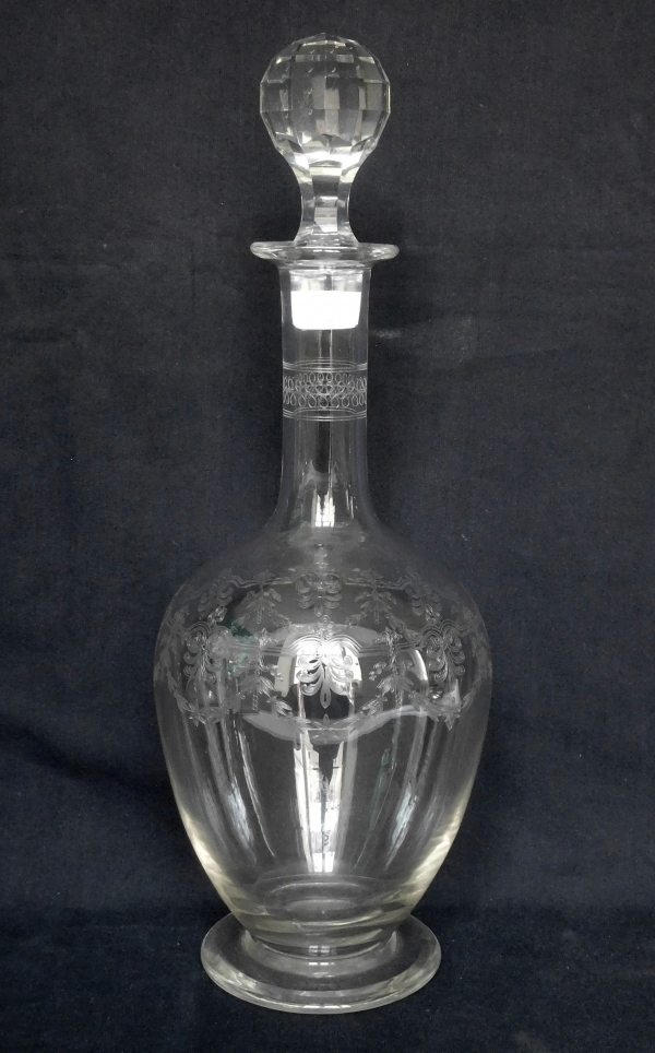 Détail — Carafe à vin en cristal de Baccarat, modèle Beauharnais - 30cm