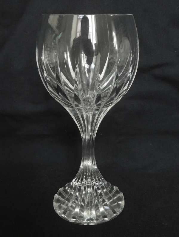 Détail — Verre à vin en cristal de Baccarat, modèle Masséna - 15cm - signé