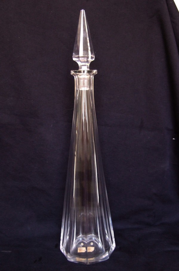 Détail — Carafe à vin du Rhin en cristal de Baccarat, modèle Malmaison, étiquette
