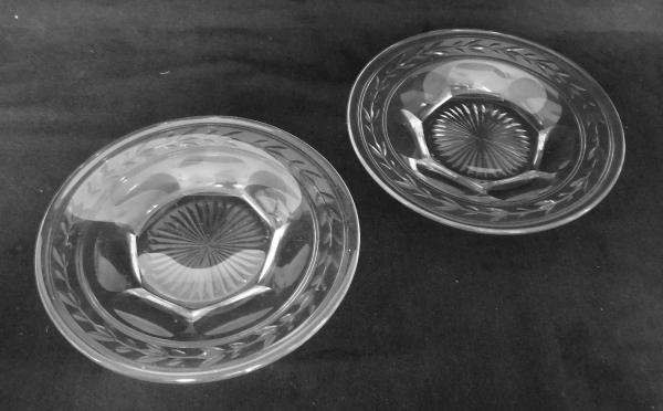 Détail — Paire de dessous de bouteille en cristal de Baccarat, modèle Jonzac