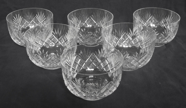Detail — Baccarat crystal bowl, Douai pattern