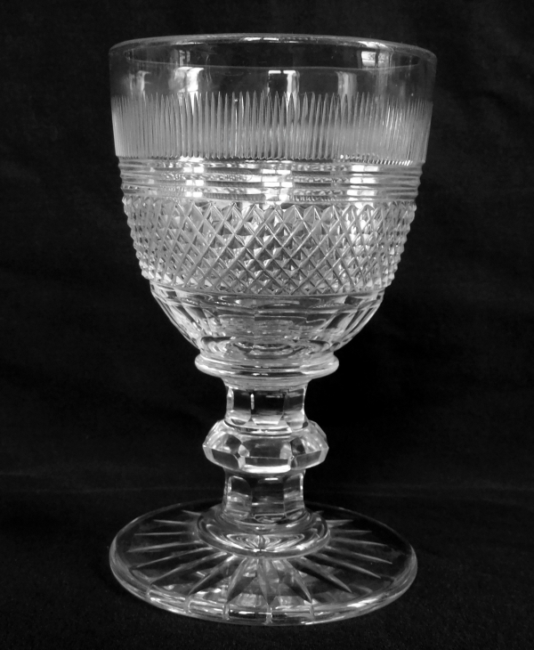 Détail — Verre à eau en cristal de St Louis, proche modèle Trianon, XIXe siècle